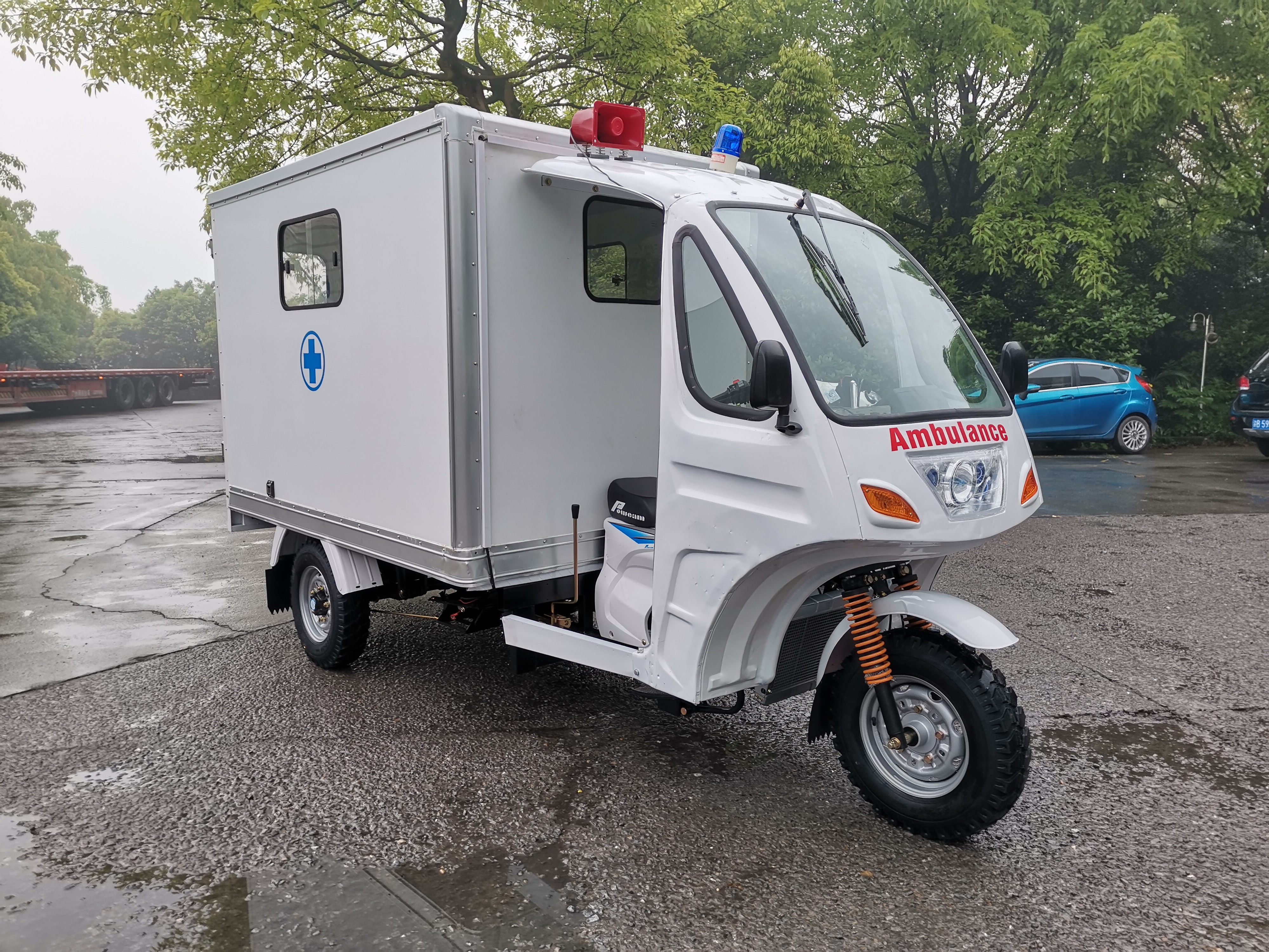 China-Dreirad-Krankenwagen